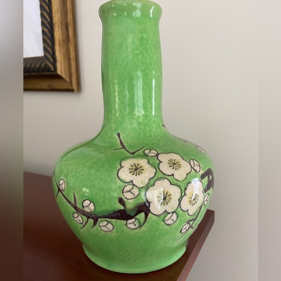 Source Unknown Other - Vintage Green Floral Sakura Cherry Blossom Ceramic Vase Made In Japan Beautiful